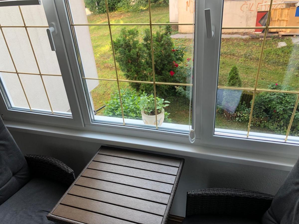 Welcome To The Apartment Mesic- Airport Saraievo Exterior foto