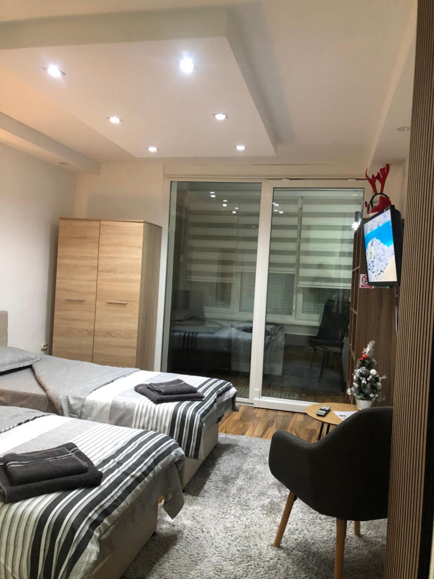 Welcome To The Apartment Mesic- Airport Saraievo Exterior foto